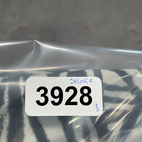 Skatie Rashguard Womens Large Zebra Print Long Sleeve Activewear Beach Surf - Picture 9 of 9